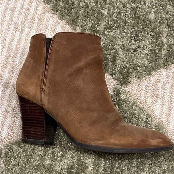 Franco Sarto Heeled Brown Ankle Booties - Size 7 - Picture 5 of 9